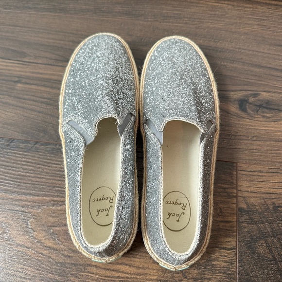 Jack Rogers Women’s Tucker Silver Sparkle Slip On Espadrille Sneakers (Size 7) - Picture 4 of 10